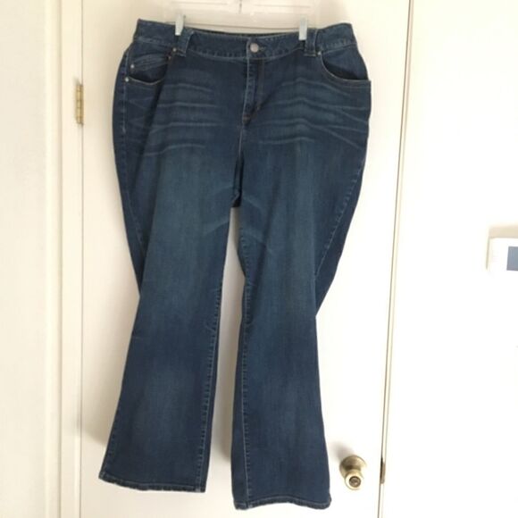 Lane Bryant Distinctly boot cut jeans size 22 - Picture 1 of 8